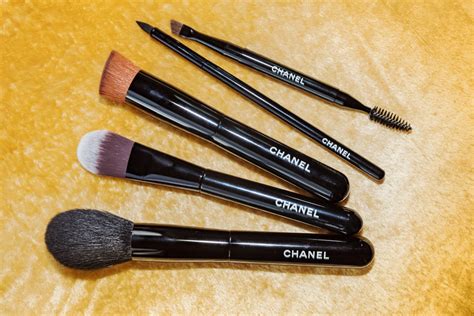 chanel foundation brush 8 review|chanel diva brush set 2023.